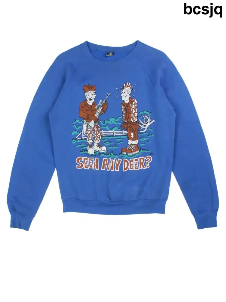 90’s Hunting Graphic Sweatshirt (Size S) - Sweaters and Hoodies